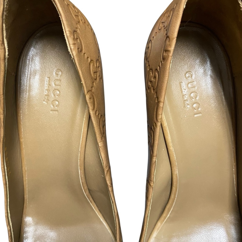 Gucci Caramel Guccissima Interlocking G Open Toe Pumps - Picture 6 of 8